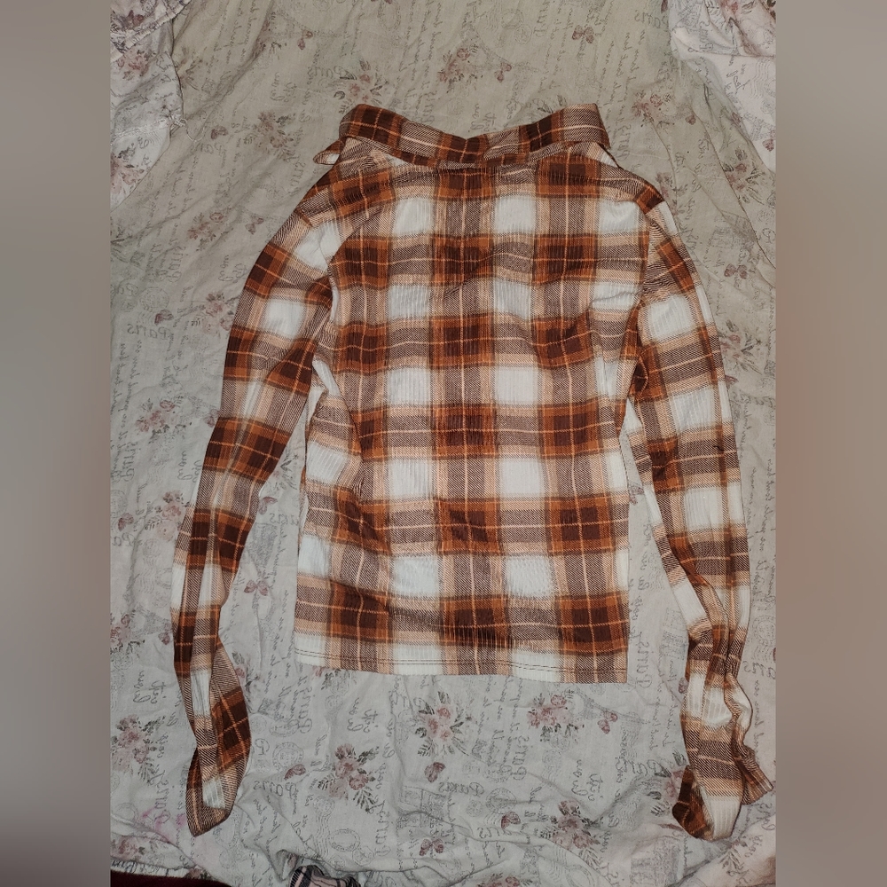 Girls blouse ๐ - Picture 2 of 2